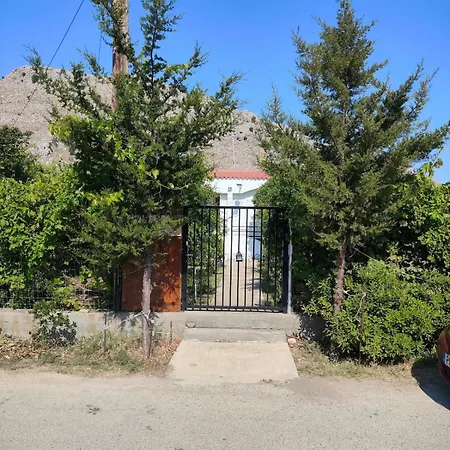 Kolymbia Home 펜션 콜림비아